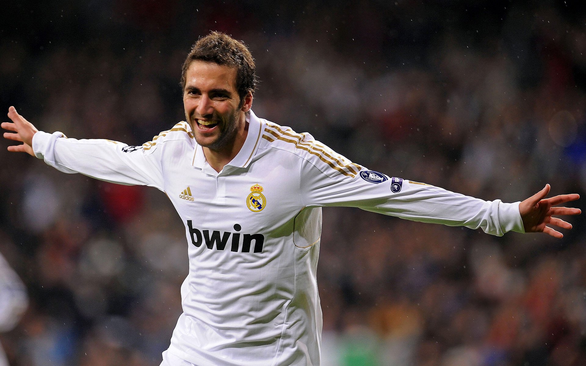 九游体育官网首页-五大联赛高光时刻为何总出现在焦点对决，五大联赛点球  第2张