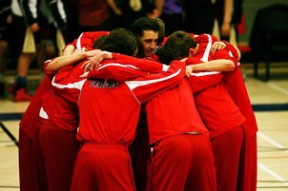 9游app-争冠球队如何以战术补齐中场核心控球短板，争冠组 赛制